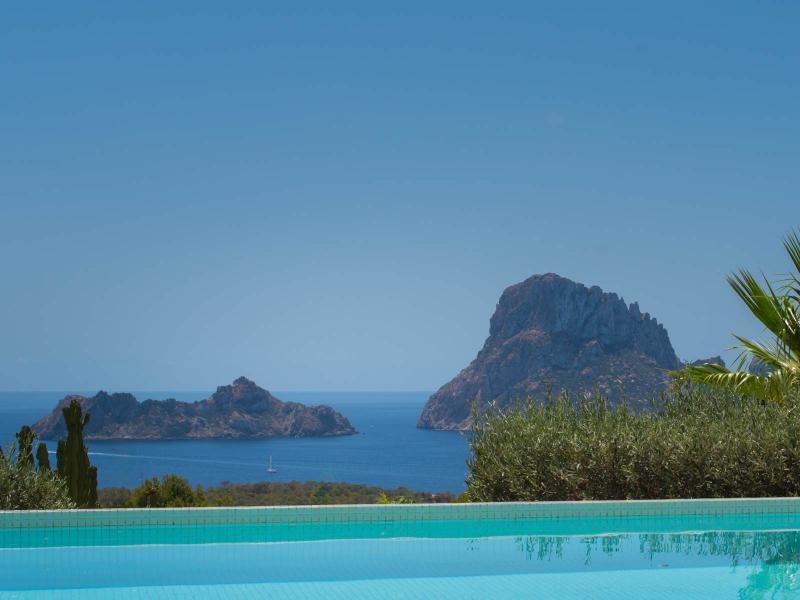 Modern Luxury Villa for Sale in Cala Carbo , Sant Josep de sa Talaia 