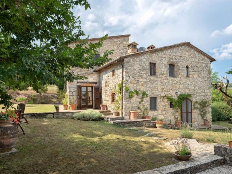 Country House/Farmhouse for sale for sale in Siena - Radda in Chianti , 