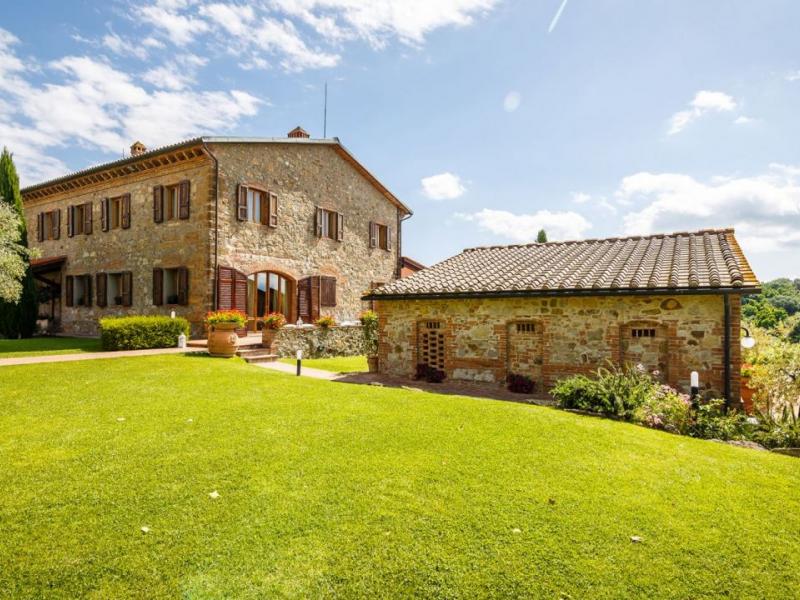 Historic Estate , Tuscany 