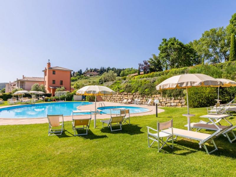 Historic Estate , Tuscany 