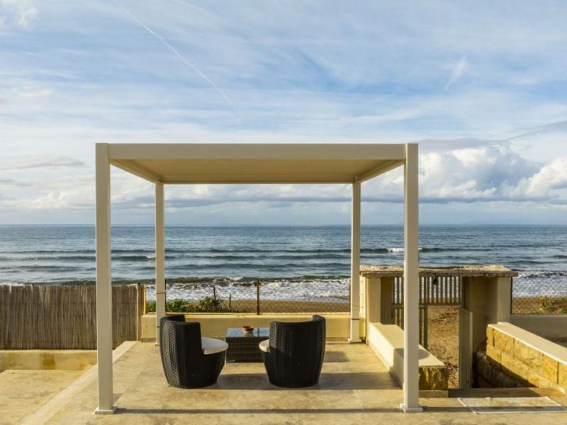 Sea-Front Luxury Villa for Sale on the Tuscan Riviera , Tuscany 