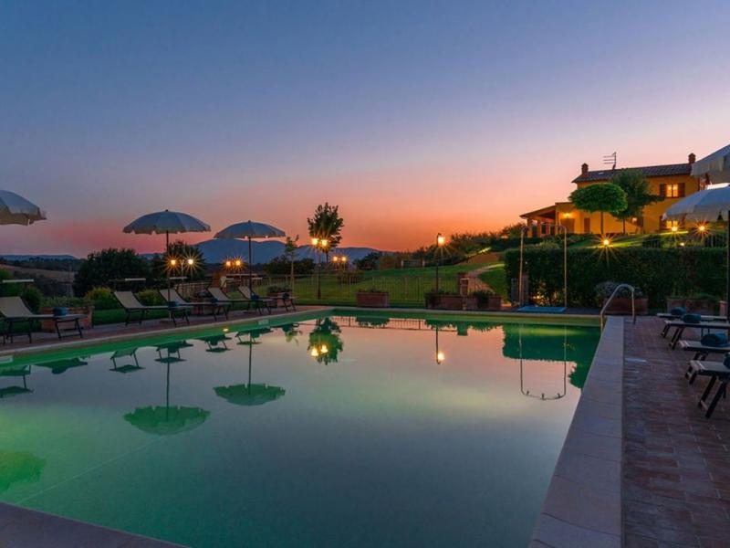 Elegant 18th-Century Estate with Pool, Tennis, Vineyards & Olive Grove , Puglia 