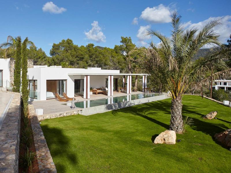 Modern Villa for Sale Near Ibiza Town , San Jose 