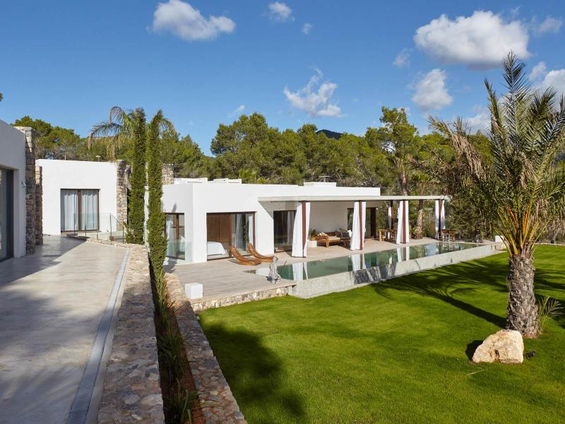 Modern Villa for Sale Near Ibiza Town , San Jose 
