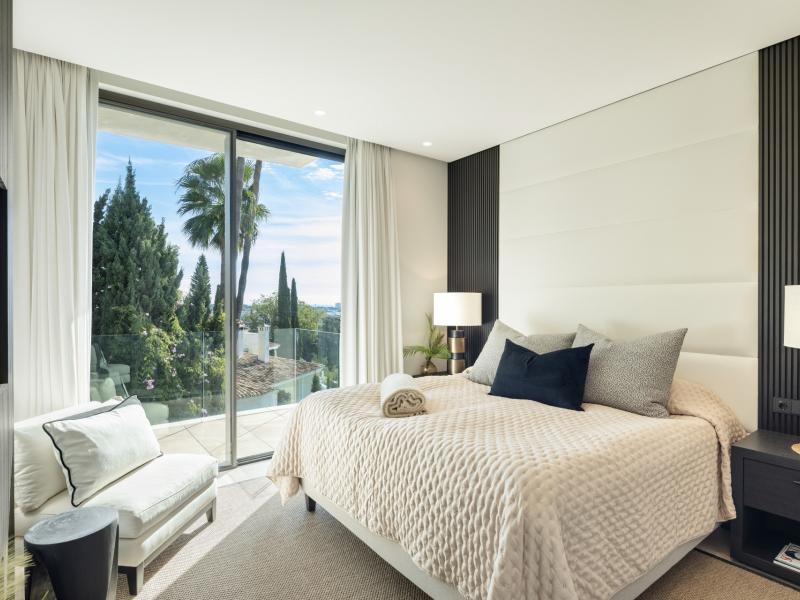 Luxury Villa for Sale in La Quinta, Marbella – Panoramic Sea Views , Benahavis 