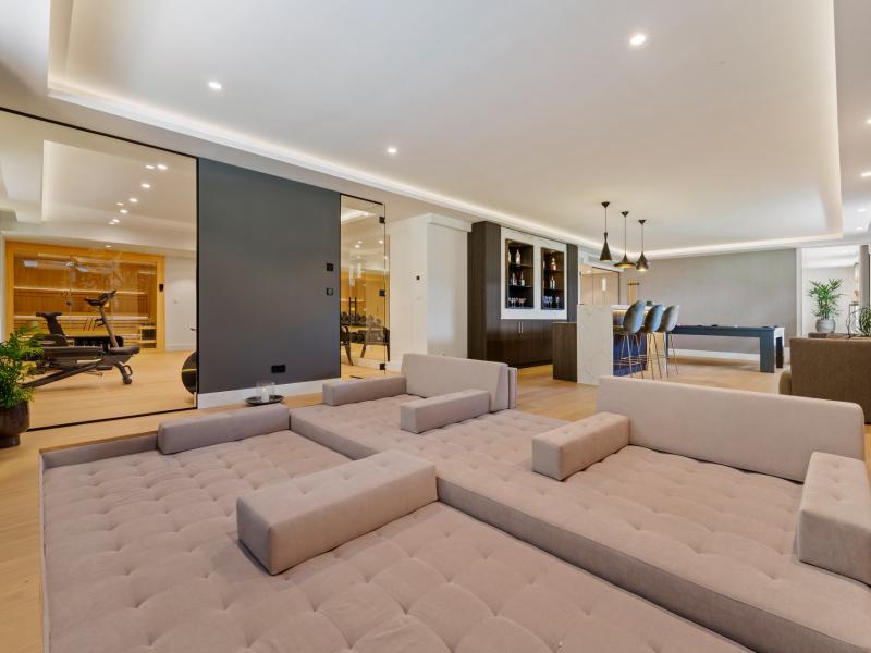 Luxury Scandinavian-Style Villa for Sale , Nueva Andalucia 