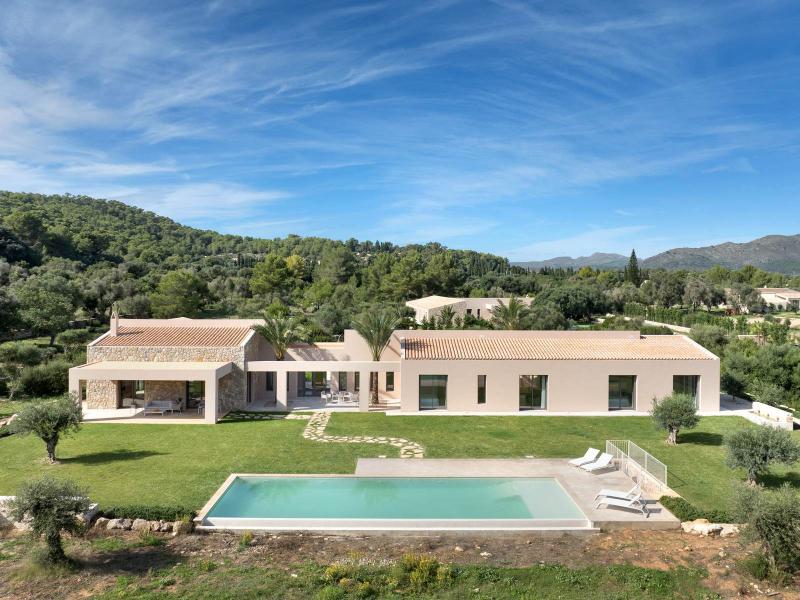 New-Build Luxury Villa for Sale in Canyamel , East 