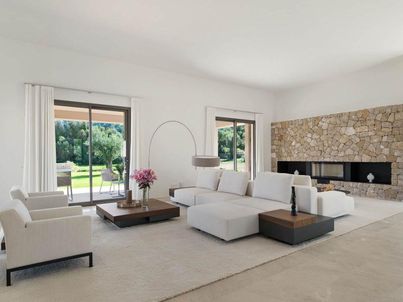 New-Build Luxury Villa for Sale in Canyamel , East 