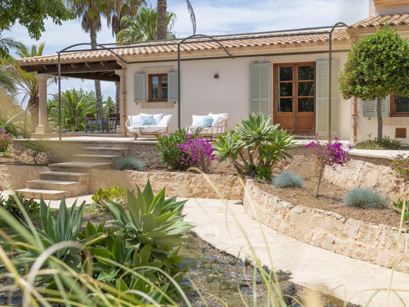 Luxury Estate for Sale in Cas Concos , 