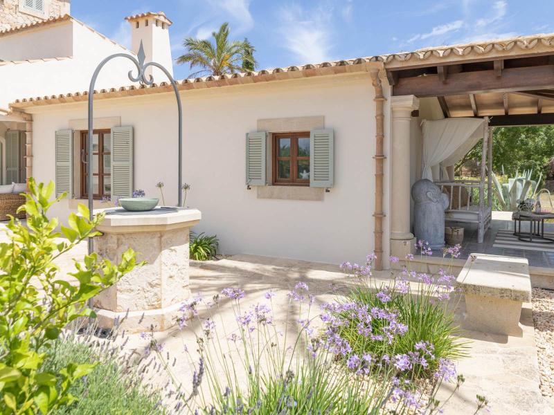 Luxury Estate for Sale in Cas Concos , 