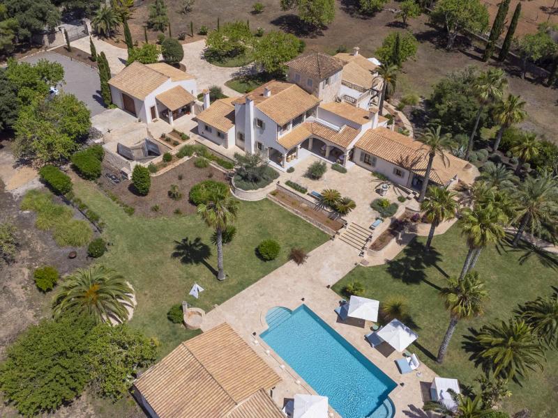 Luxury Estate for Sale in Cas Concos , 