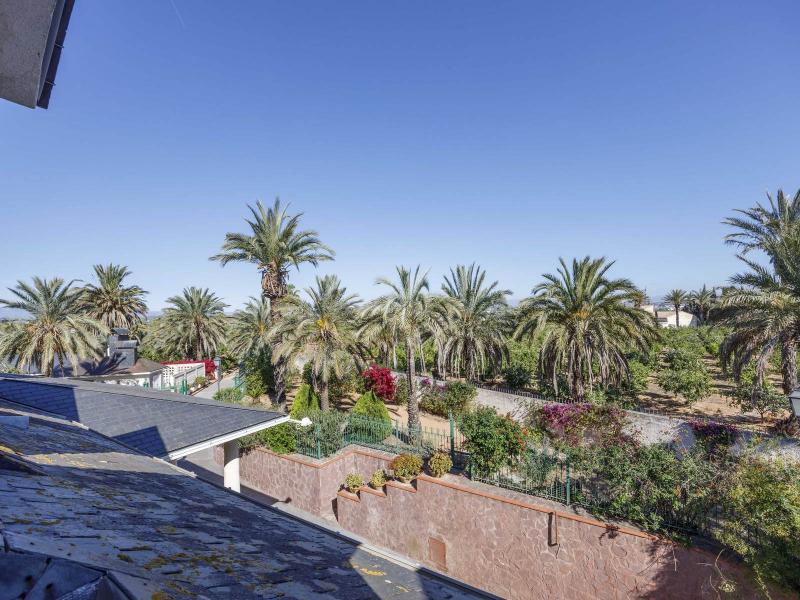 Exceptional Estate with 2 Villas, 2 Pools & 40,000 m² of Orange Groves , Valencia 