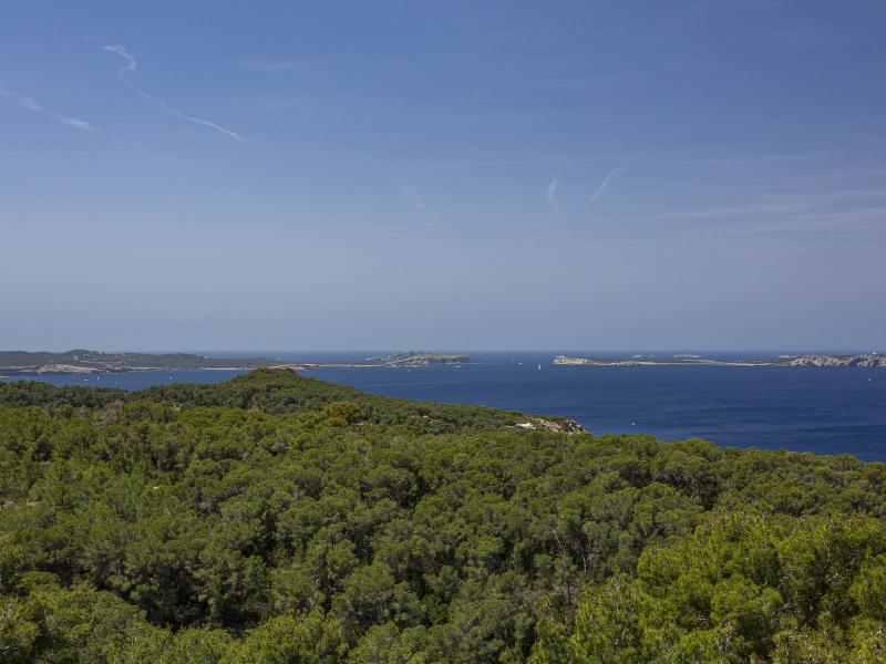 Contemporary Sea-View Villa for Sale in Ibiza , San Antonio 