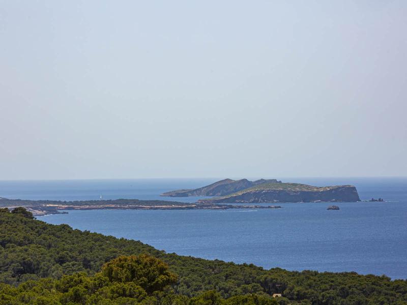 Contemporary Sea-View Villa for Sale in Ibiza , San Antonio 