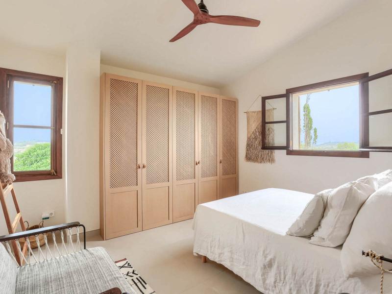 Private Villa with Guest Houses , 