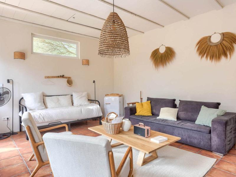 Private Villa with Guest Houses , 