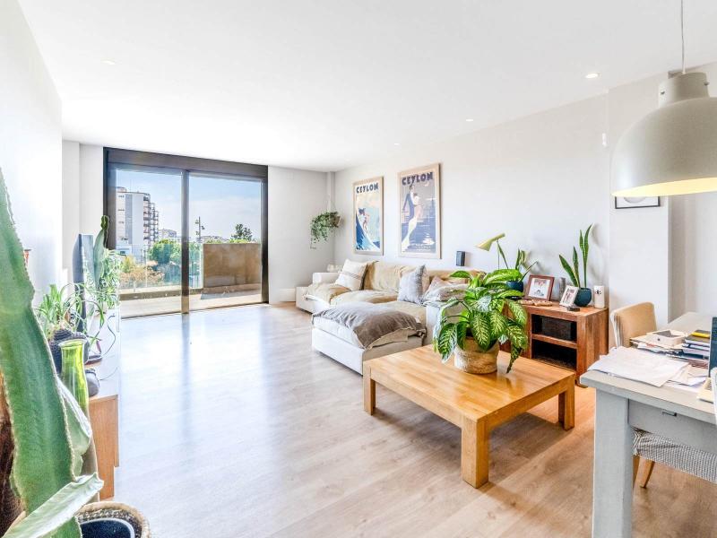Bright Four-Bedroom Apartment with Sea Views in Sitges , Sitges 