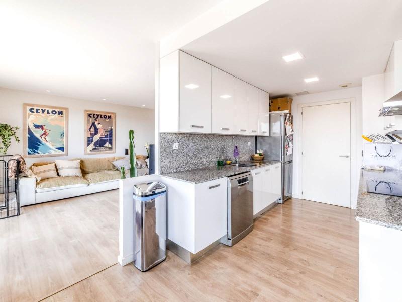 Bright Four-Bedroom Apartment with Sea Views in Sitges , Sitges 