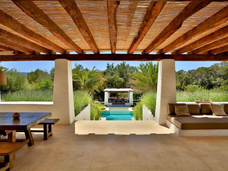 Blakstad-Style Finca for Sale Near Santa Gertrudis , Jesus 