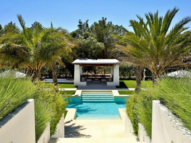 Blakstad-Style Finca for Sale Near Santa Gertrudis , Jesus 