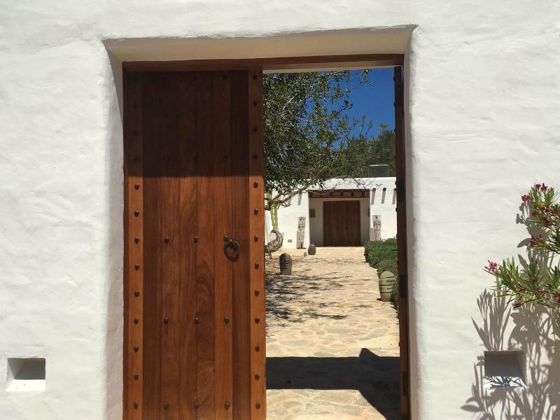 Blakstad-Style Finca for Sale Near Santa Gertrudis , Jesus 