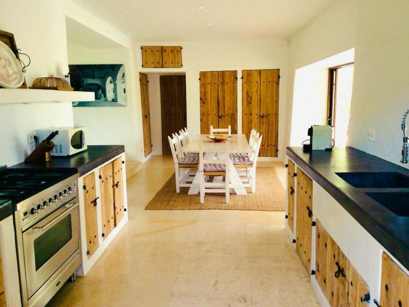 Blakstad-Style Finca for Sale Near Santa Gertrudis , Jesus 