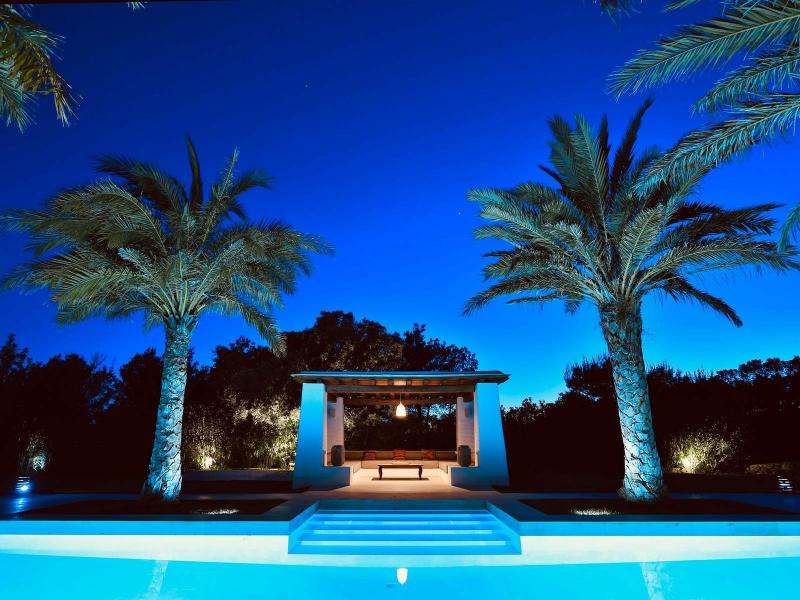 Blakstad-Style Finca for Sale Near Santa Gertrudis , Jesus 