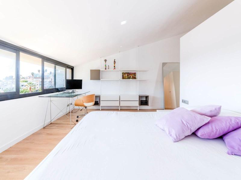 Sea View Villa for Sale in Vallpineda, Sitges , Sitges 