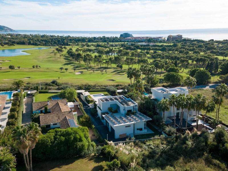 Luxury Villa for Sale in Sitges – Can Girona Prime Location , Sitges 