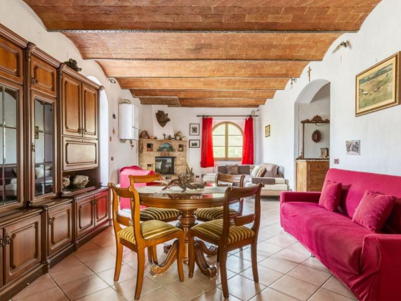 Tuscan Farmhouse with Annexes , Tuscany 