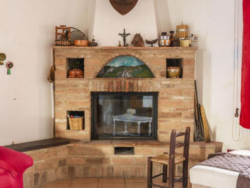 Tuscan Farmhouse with Annexes , Tuscany 