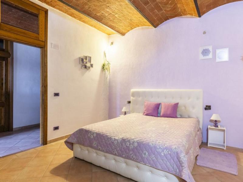 Tuscan Farmhouse with Annexes , Tuscany 