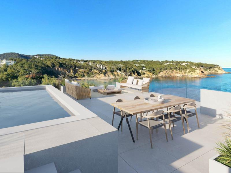 Waterfront duplex villa for sale in Cala Llenya , Santa Eulària des Riu 