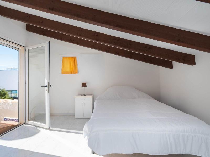 Villa for sale in Urbanización Vista Alegre - Ibiza , 