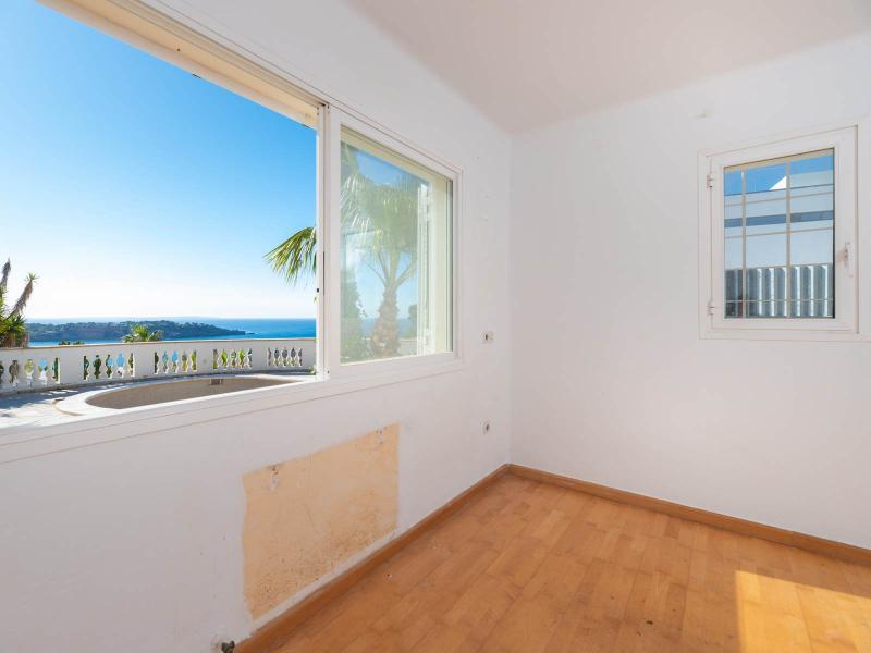 Villa for sale in Urbanización Vista Alegre - Ibiza , 