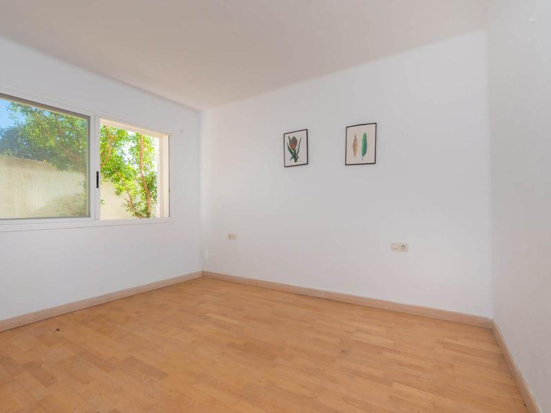 Villa for sale in Urbanización Vista Alegre - Ibiza , 