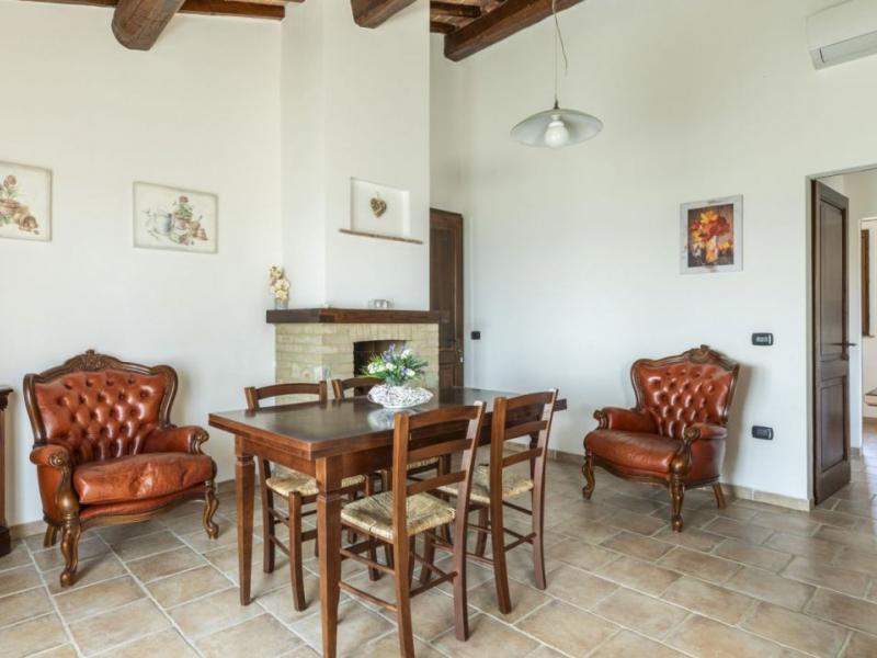 Val d’Orcia Estate with Farmhouses , Tuscany 