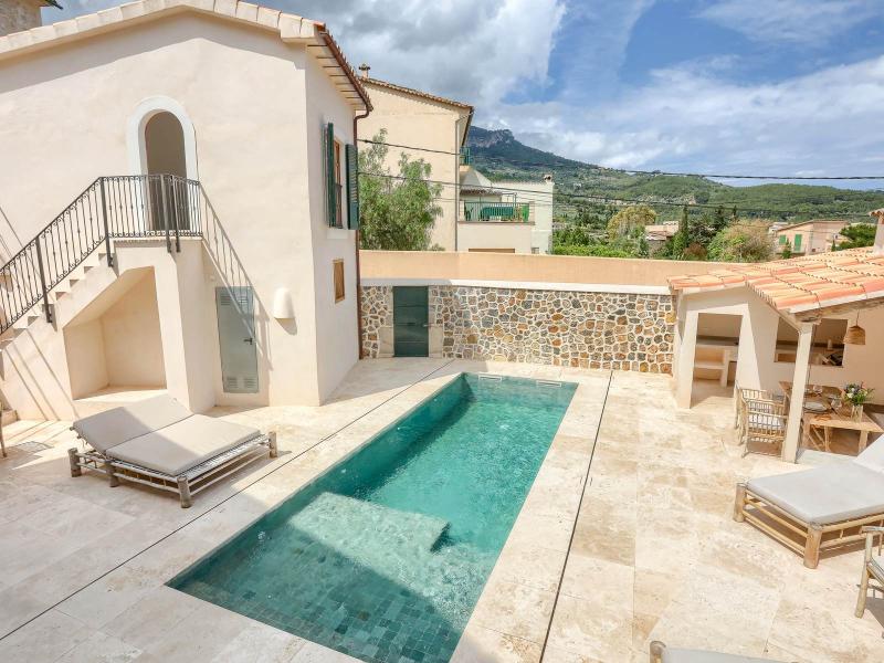 Renovated Townhouse with Pool , Soller 