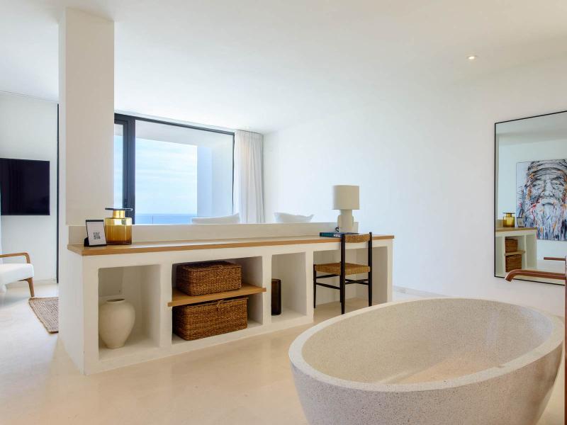 Luxury Contemporary Ibiza Villa for Sale with Panoramic Sea Views , Santa Eulària des Riu 