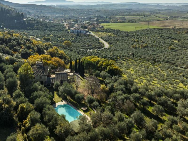 Country House/Farmhouse for sale for sale in Siena - Rapolano Terme , 
