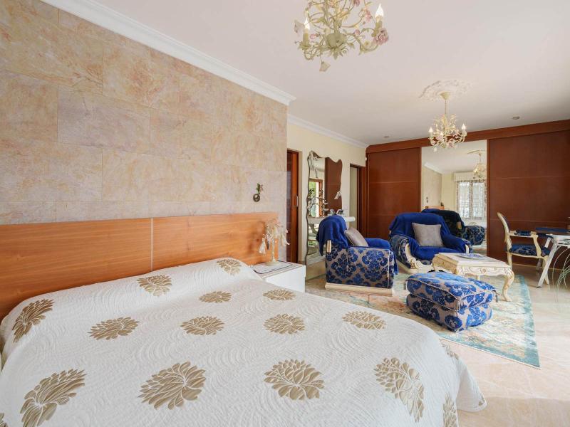 Seafront Villa with Private Dock and Beach , 