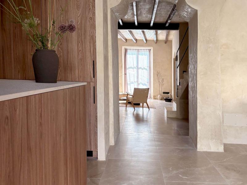 Stylishly Renovated Townhouse in Es Llombards , 