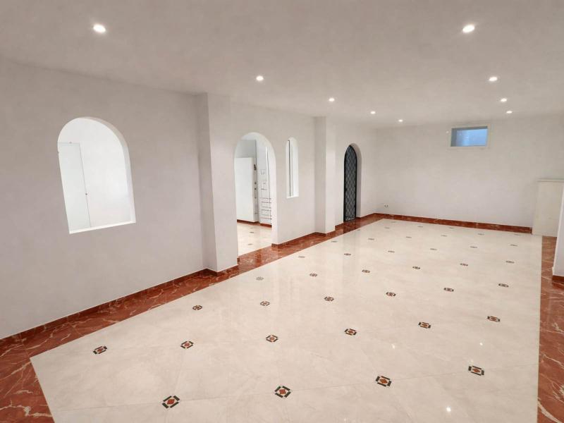Beachfront Villa for Sale in Alcúdia – Mallorca , Alcudia Area 