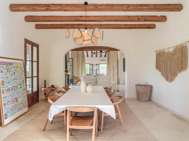 Private Villa with Guest Houses , 