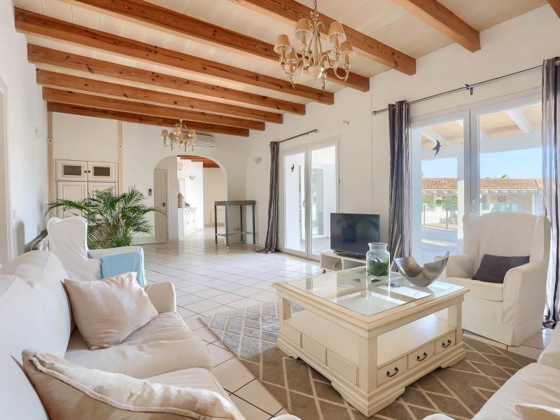 Country house for sale in Llucmajor , 