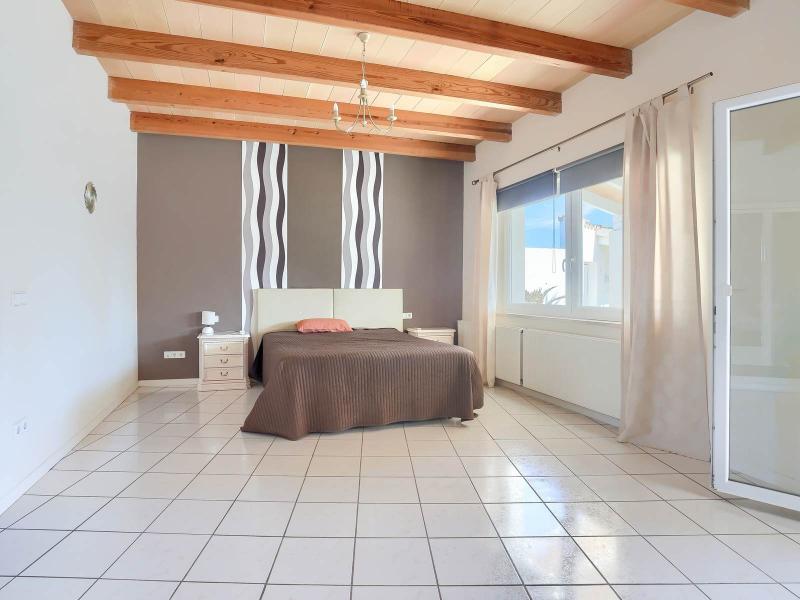 Country house for sale in Llucmajor , 