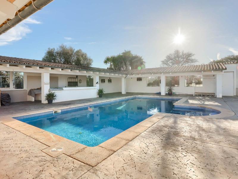 Country house for sale in Llucmajor , 