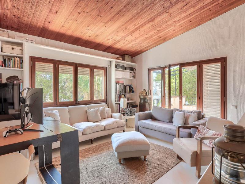 Villa for sale in Bendinat - , 