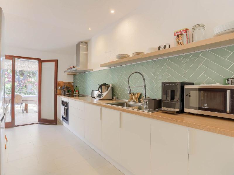 Villa for sale in Bendinat - , 