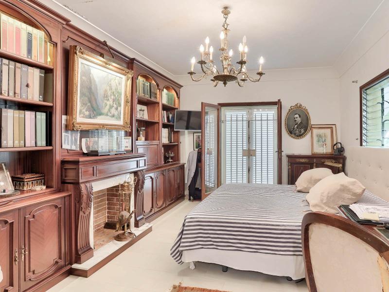 Villa for sale in Bendinat - , 